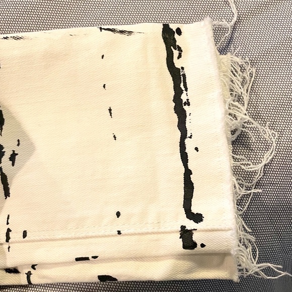 DL1961 White Jean Emma Legging Jeans - Picture 7 of 7